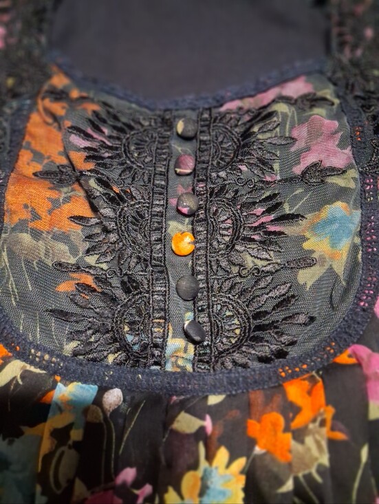 Denim 24/7 Tops - Black Floral Lace-Trim Tank with Buttons on Front